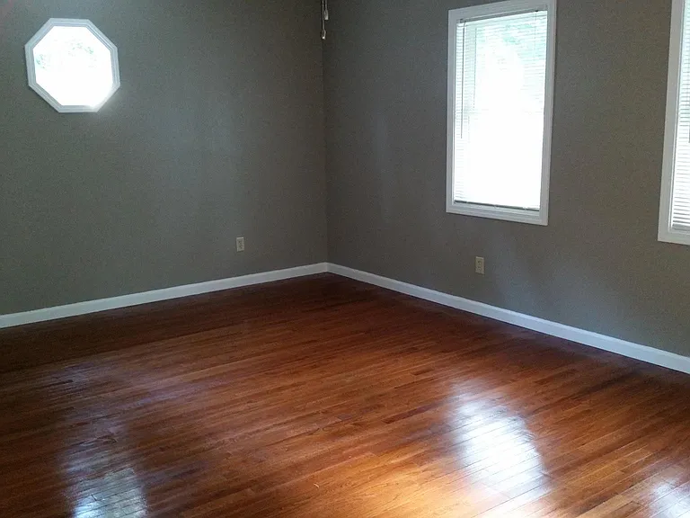 Frontroom