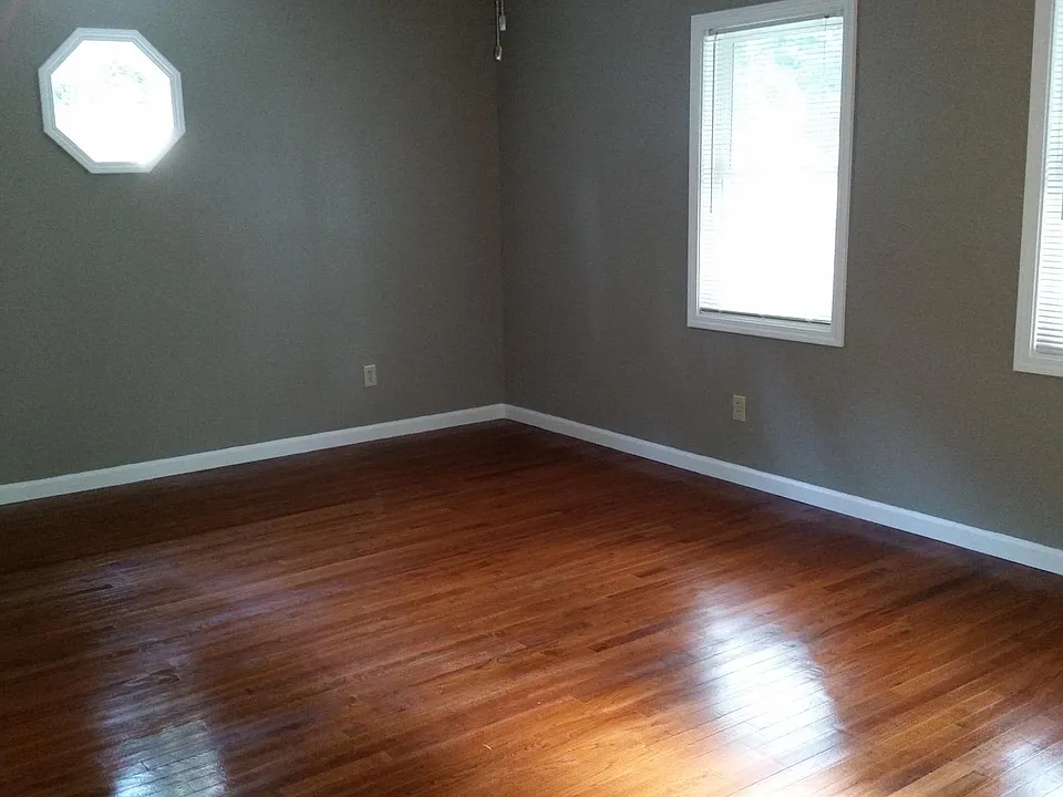 Frontroom