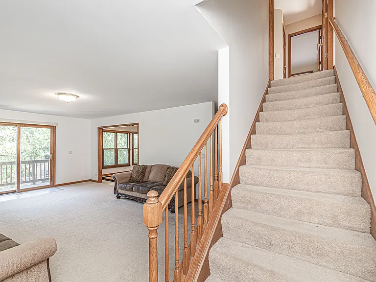 151 Spring Ave — Photo 26