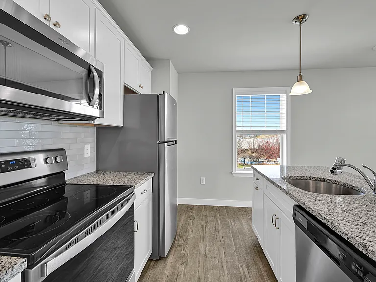Photos and Floorplan are of a similar unit. Actual unit is 2nd floor and vary's slightly in layout.