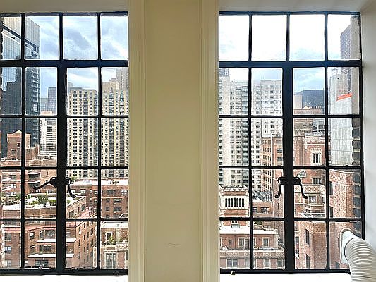 2nd image of 320 E 42nd St #1861