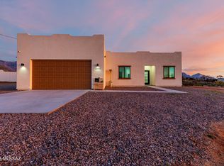 15781 N Twin Lakes Dr, Tucson, AZ 85739