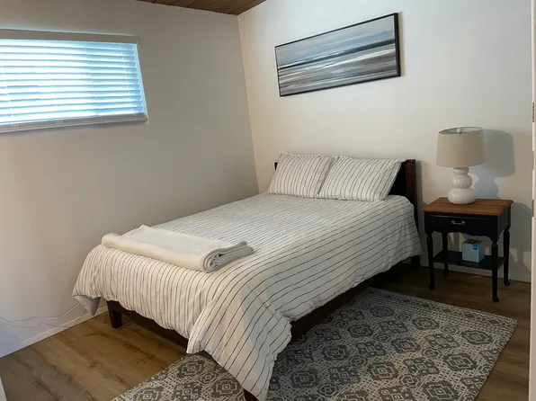 453 D Ave, Coronado, CA 92118