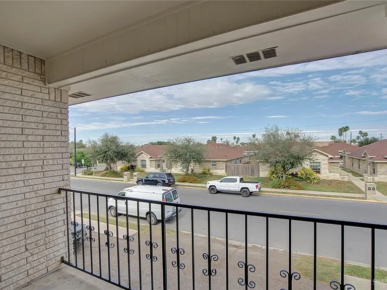 2125 Kerria Ave — Photo 14