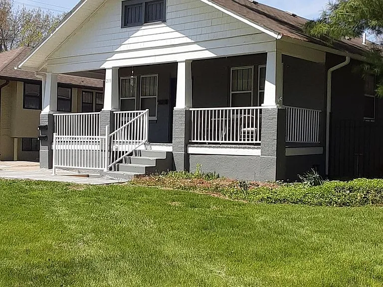 Manor Homes — Photo 22