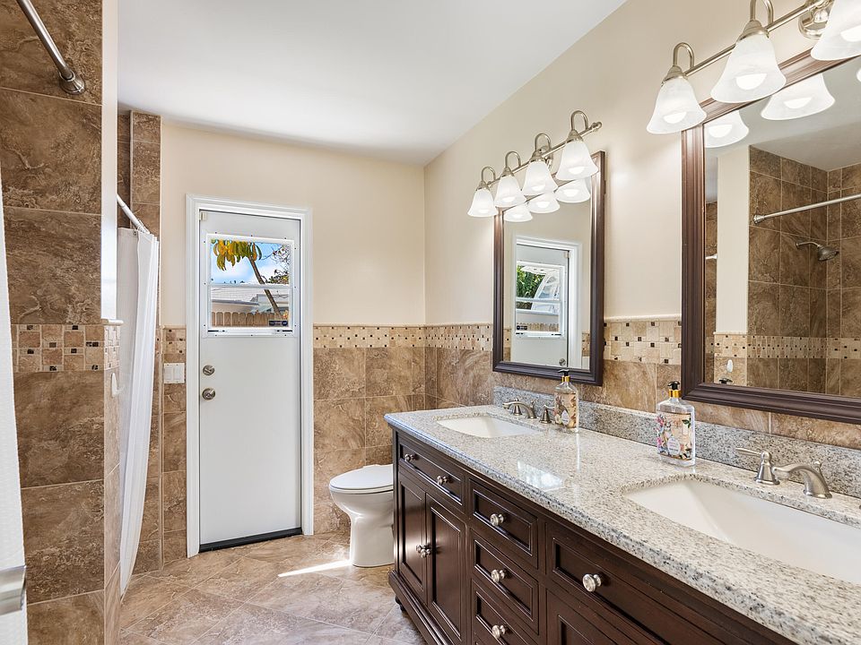 1st image of 3720 Sherwood Boulevard