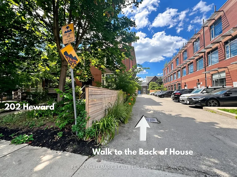 202 Heward Ave #LOWER — Photo 15
