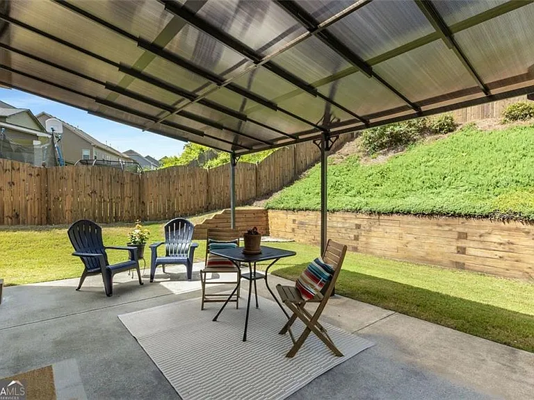 5115 Rialto Way — Photo 35