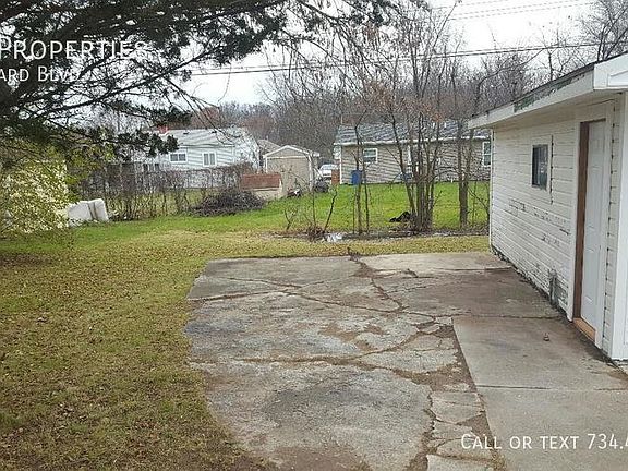 3rd image of 1580 Wiard Blvd