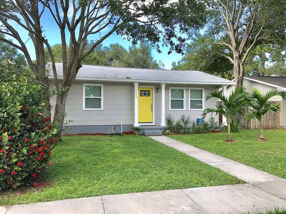 1st image of 555 48th Ave N