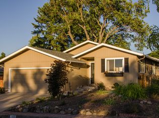 760 Oak Knoll Dr, Ashland, OR