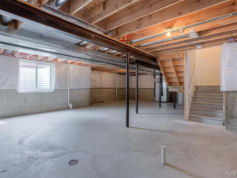711 Cherry Stone Dr — Photo 33
