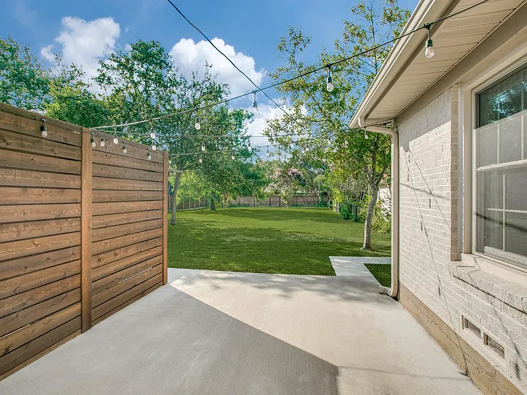 9208 San Fernando Way — Photo 11