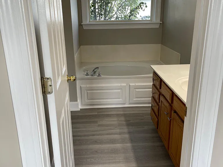 10703 Black Walnut Blvd — Photo 6