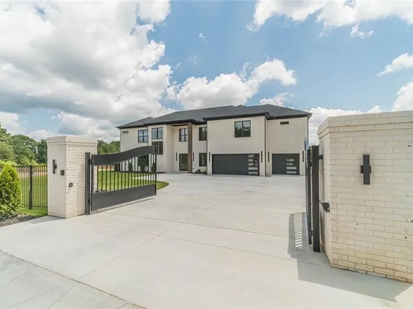 3579 New Hope Rd, Dacula, GA 30019