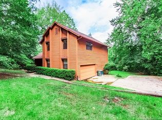 231 E Loch Haven Dr, Fayetteville, NC 28314