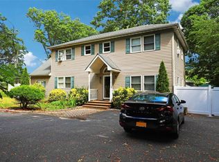 1 Elkwood St, Lake Grove, NY 11755