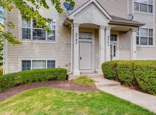 2707 Canyon Dr, Plainfield, IL 60586