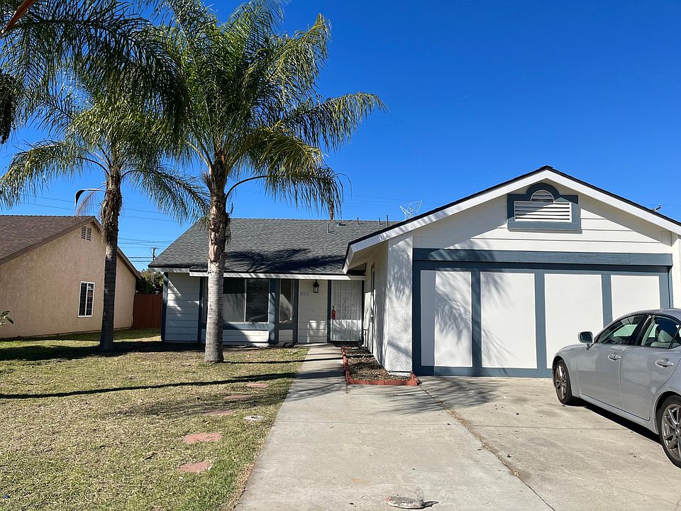For Rent 355 S. Rall Ave., La Puente, Ca 91746