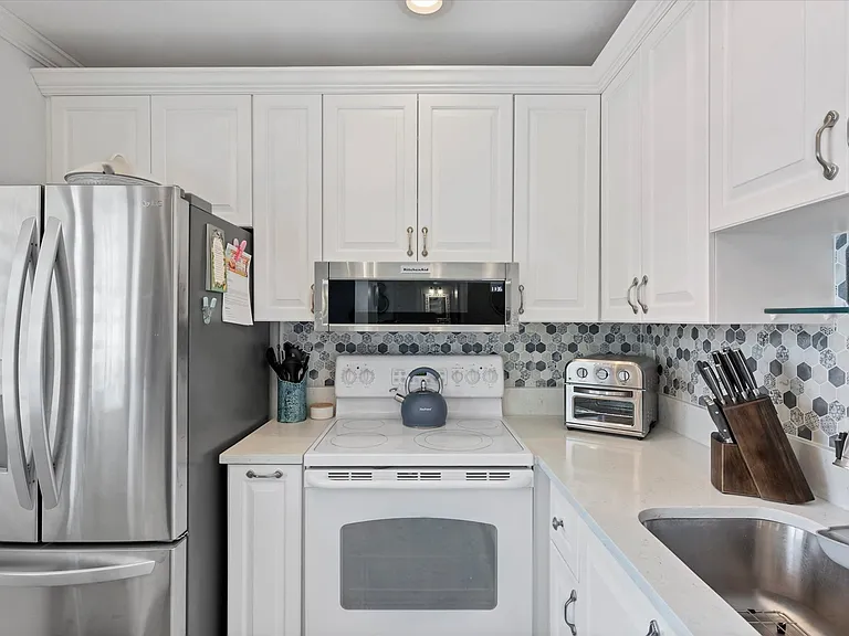 667 Bird Bay Cir #96 — Photo 5