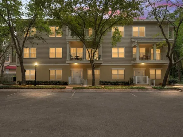 9177 SW 52nd Rd APT 102, Gainesville, FL 32608