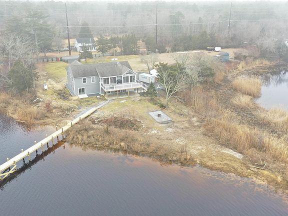 2nd image of 68 Riverside Dr