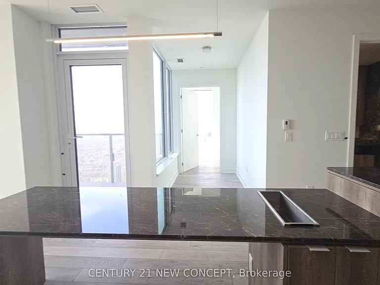11 Yorkville Ave #5602 — Photo 20