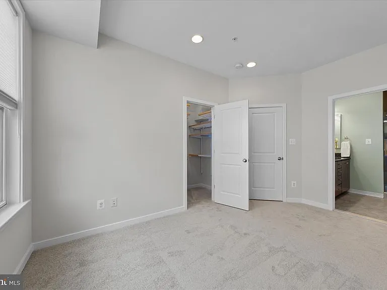 2916 Penny Ln — Photo 26