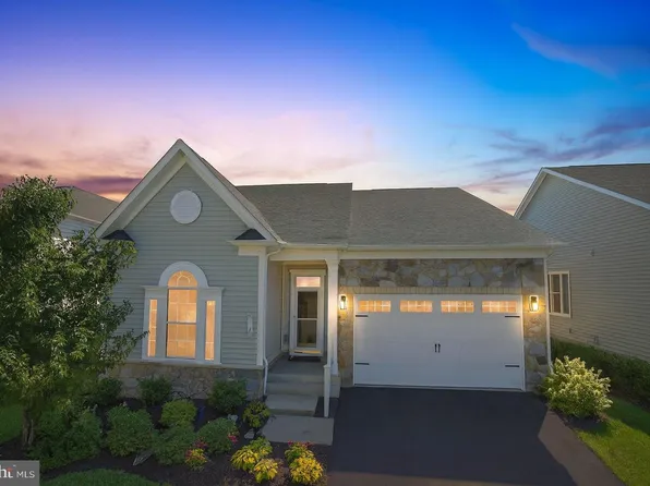 2935 Levee Dr, Odenton, MD 21113