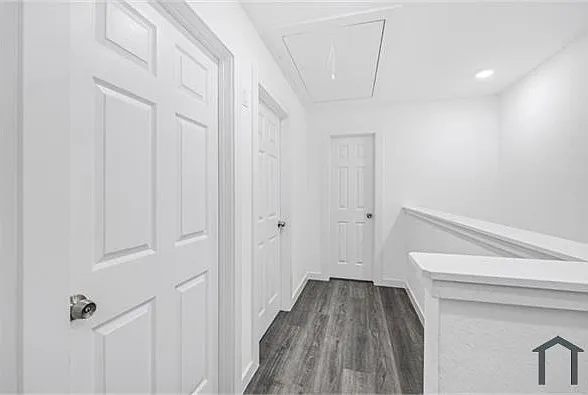 8631 Peachtree St #B — Photo 3