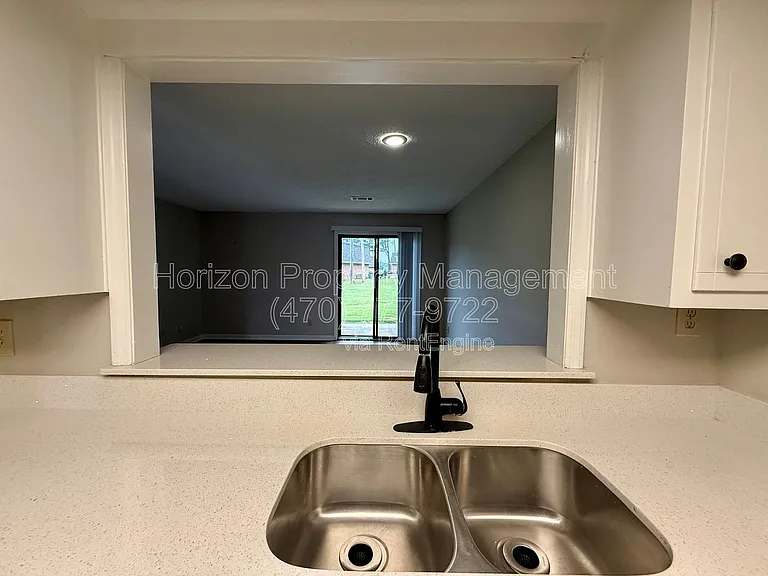 3730 Old Flowery Branch Rd #H4 — Photo 5