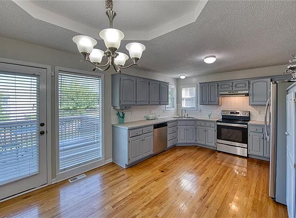 3rd image of 8324 NE 109th Ln