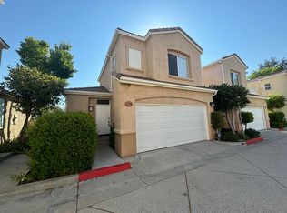 27909 Crown Court Cir #95, Valencia, CA 91354