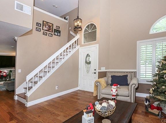 5th image of 39371 San Thomas Ct