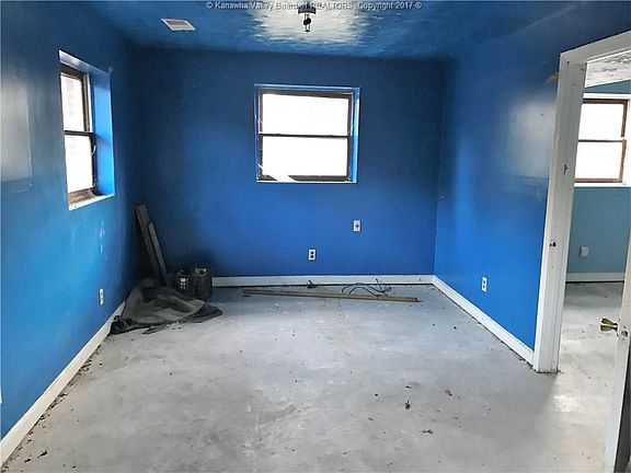 4th image of 1029 Thompson Cir