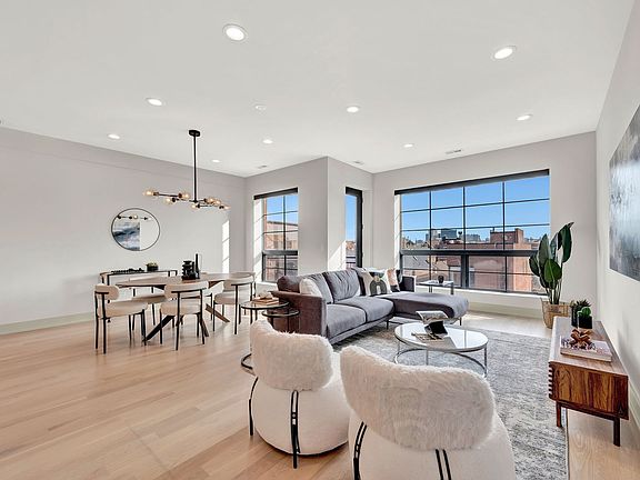 3rd image of 1232 N Bosworth Ave #401