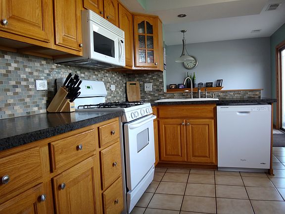 4th image of 20813 S Hickory Creek Pl