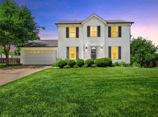 213 Oak Valley Dr, Saint Peters, MO 63376