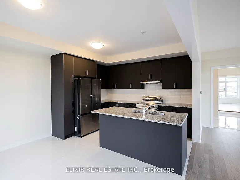20 Molnar Cres — Photo 27