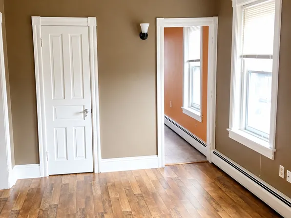902 Linden St, Bethlehem, PA 18018