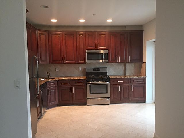 1st image of 9003 Holland Ave