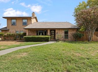 610 Ruth Dr, Kennedale, TX 76060