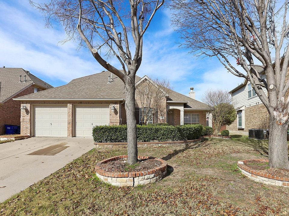 Front Yard 1