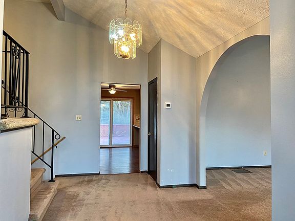 2nd image of 117 Nottingham Way