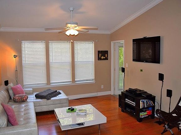 3rd image of 4009 Crockers Lake Blvd #24