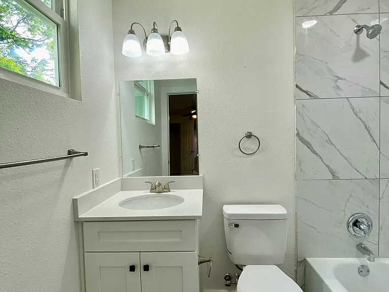 272 Jasmine Ln — Photo 20