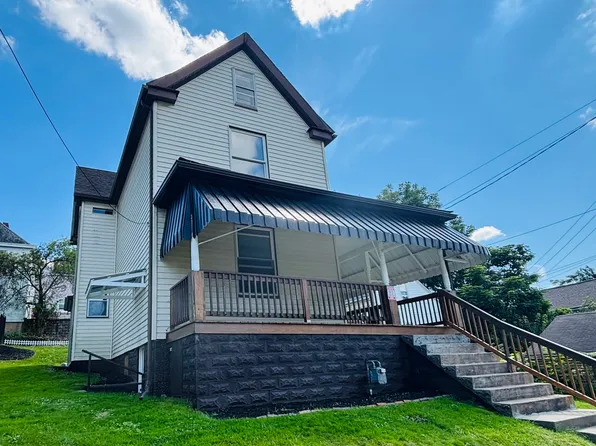 38 Hall Ave, Washington, PA 15301