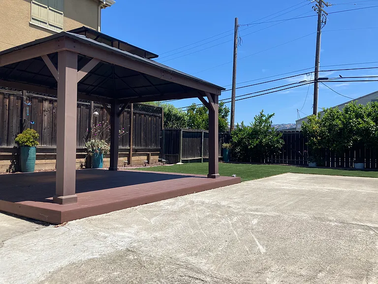 95 Bisceglia Ave — Photo 10