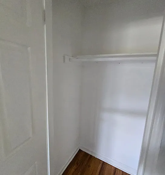 6 White Horse Ave — Photo 7