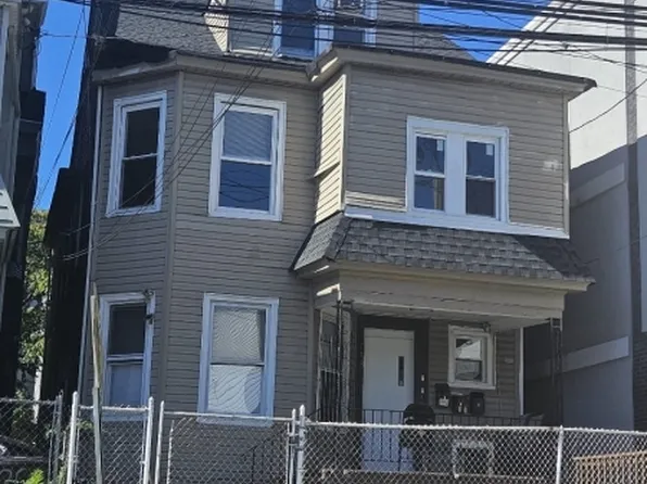 198 Rosa Parks Blvd, Paterson City, NJ 07501